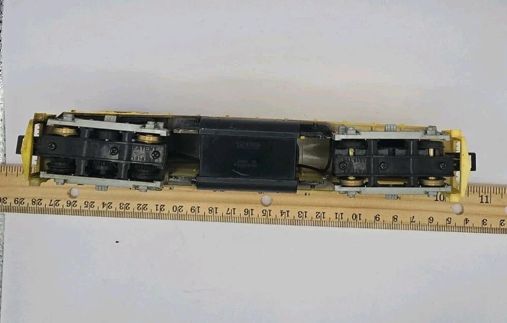 HO gauge TYCO Virginian Alco Century #4301 powered diesel